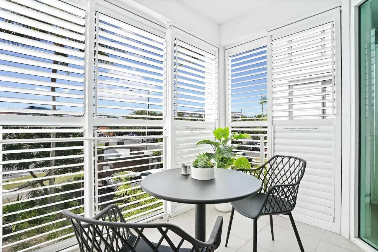 Reefside At 201 Lake Street Cairns